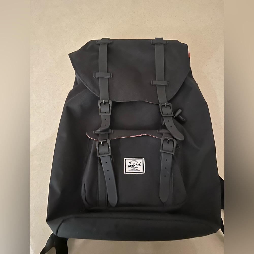 Hershel Little America Black Backpack